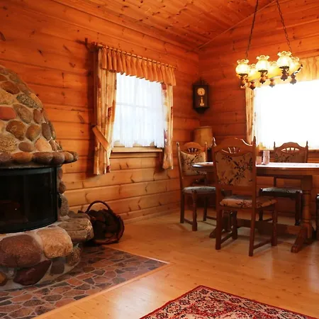 Hohenlubast بيت للعطل *